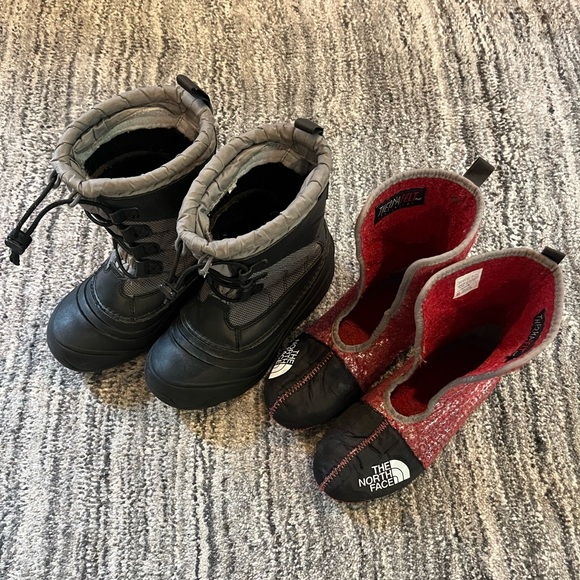 The North Face Kids Alpenglow Snowboots - size 3 - Picture 6 of 10